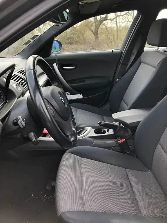 Gebraucht BMW 116 122 PS (89 kW) 2006 Grau Kleinwagen