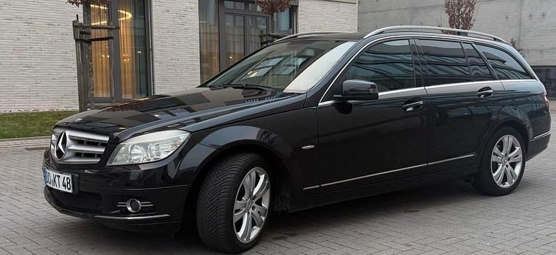 Gebraucht Mercedes C200 Avantgarde 136 PS (100 kW) 2009 Schwarz Kombi