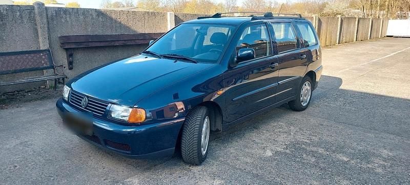 Second-hand VW Polo 101 CP (74 kW) 1999 Albastru Break