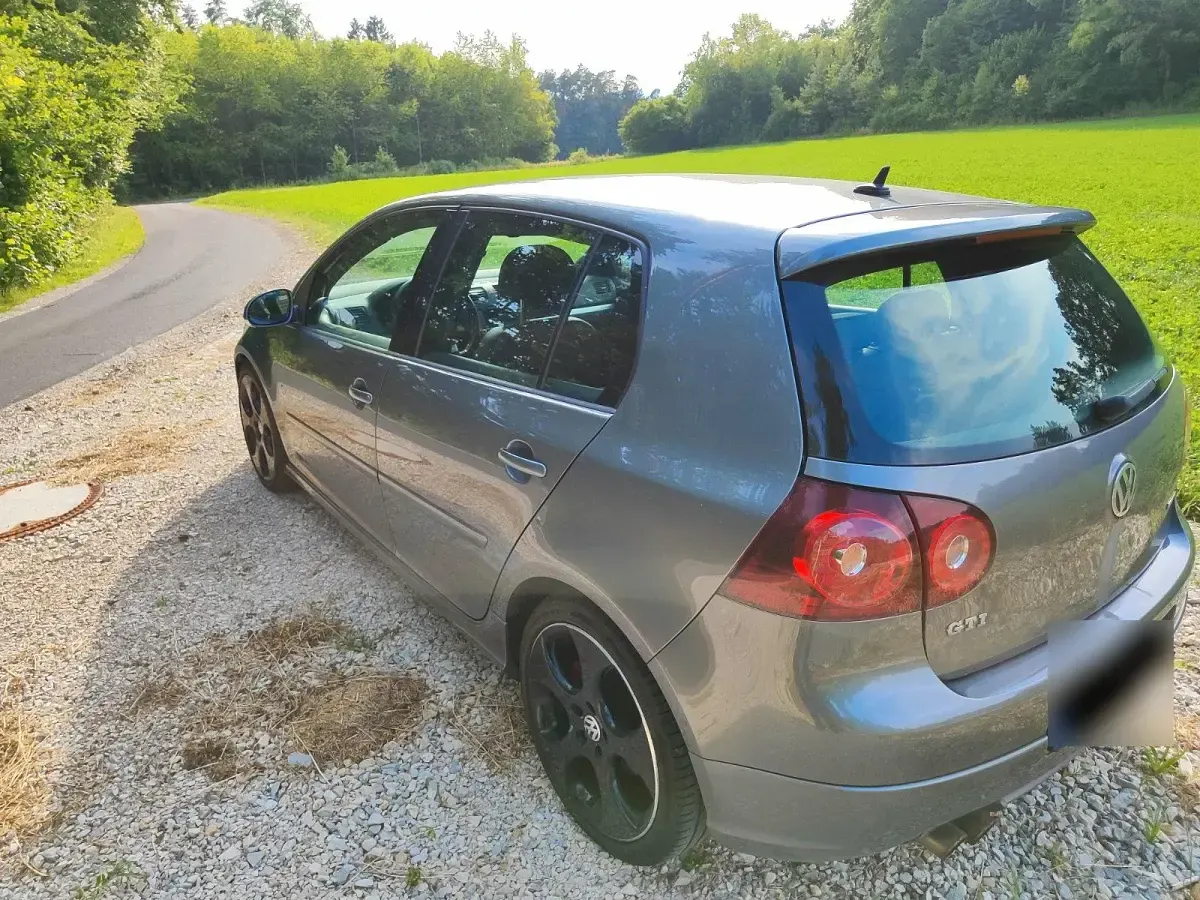 Gebraucht VW Golf VI Edition 230 PS (169 kW) 2008 Grau Kleinwagen