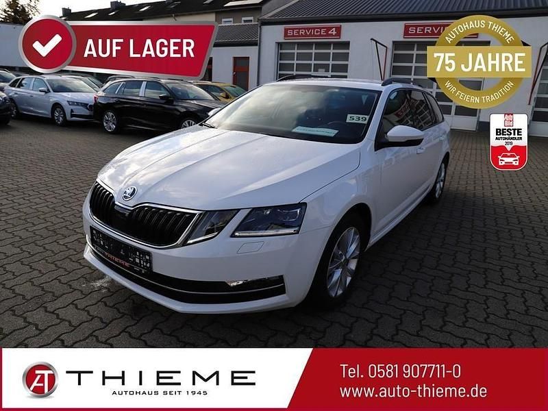 Candy weiß Gebraucht 2019 Skoda Octavia Style Kombi | 17.864 € (Fairer Preis) - Bild 1/4