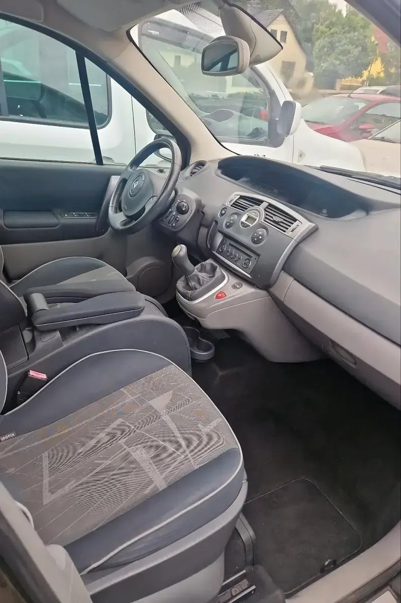 Gebraucht Renault Mégane II 115 PS (84 kW) 2003 Schwarz Van / Kleinbus