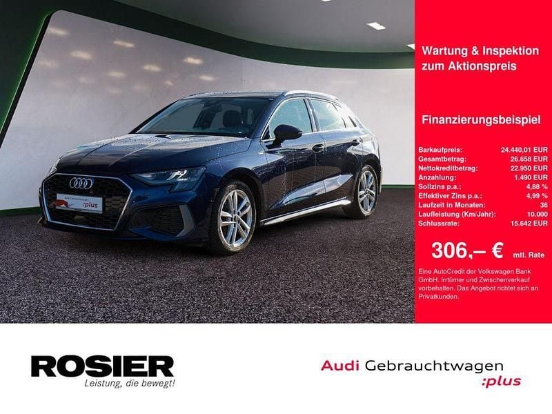 Blau / navarrablau (metallic) Gebraucht 2022 Audi A3 S-Line Limousine | 24.440 € (Guter Preis) - Bild 1/4