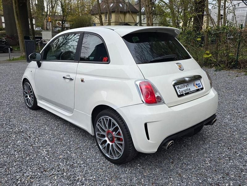 Gebraucht Abarth 500 135 PS (99 kW) 2009 Weiß Kleinwagen