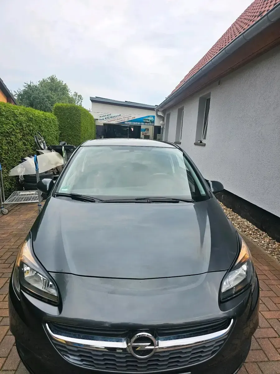 Gebraucht Opel Corsa 90 PS (66 kW) 2017 Andere farben Kleinwagen