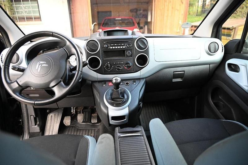 Gebraucht Citroën Berlingo SELECTION 92 PS (67 kW) 2014 Schwarz Van / Kleinbus
