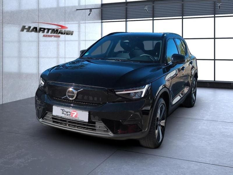 Second-hand Volvo XC40 Plus 185 kW (252 CP) 2023 Negru SUV