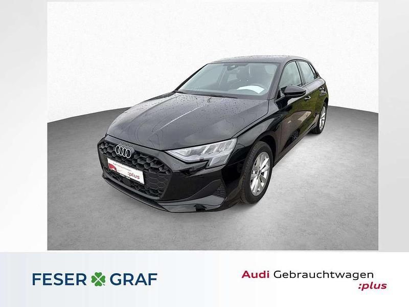 Brillantschwarz Gebraucht 2024 Audi A3 Limousine | 28.450 € (Etwas zu teuer) - Bild 1/4