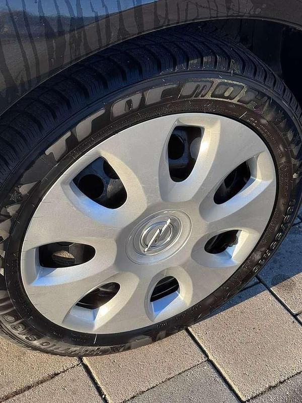 Gebraucht Opel Tigra Edition 90 PS (66 kW) 2010 Cabrio