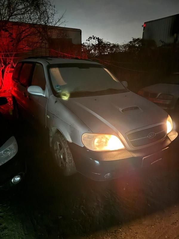 Gebraucht Kia Carnival 144 PS (105 kW) 2006 Van / Kleinbus