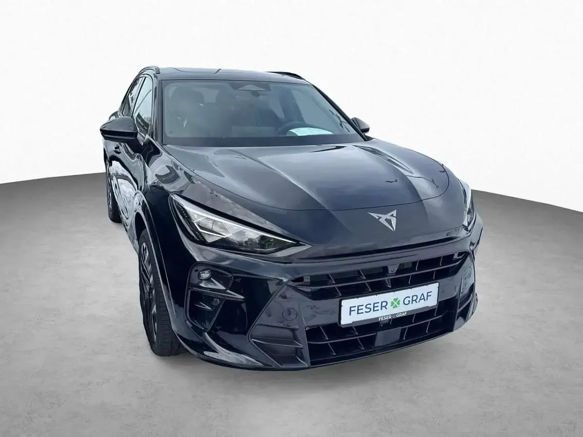 Neu Cupra Terramar VZ2 272 PS (200 kW) 2026 Schwarz SUV