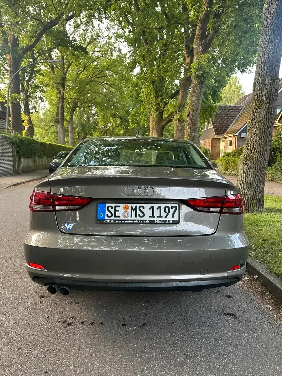 Używany Audi A3 150 KM (110 kW) 2015 Szary Sedan/Limuzyna