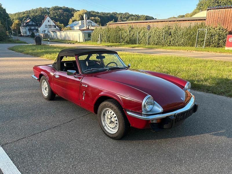 Rot Gebraucht 1976 Triumph Spitfire Cabrio | 15.000 € - Bild 1/4