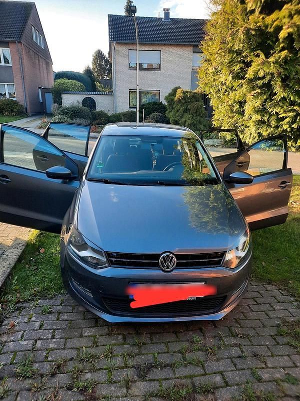 Grau Gebraucht 2014 VW Polo Kleinwagen | 6.200 € (Superpreis) - Bild 1/4