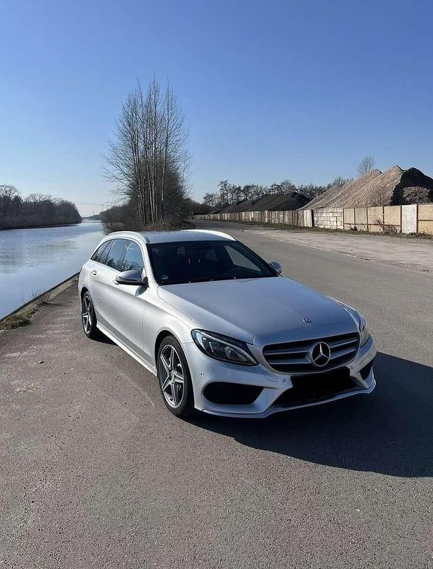 Gebraucht Mercedes C220 163 PS (119 kW) 2016 Grau Kombi