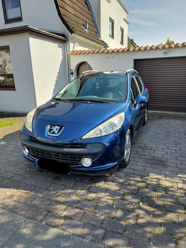 Gebraucht Peugeot 207 95 PS (69 kW) 2009 Blau Kombi