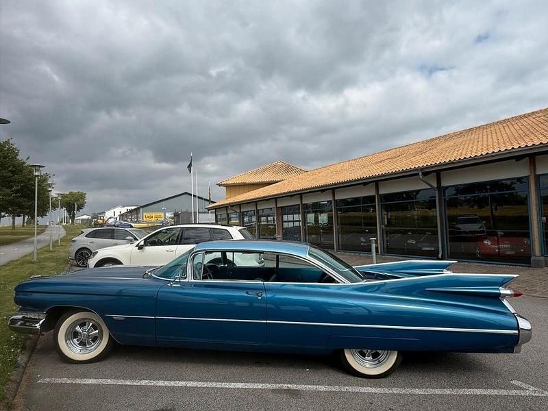 Blau Gebraucht 1959 Cadillac Deville | 58.900 € - Bild 1/4
