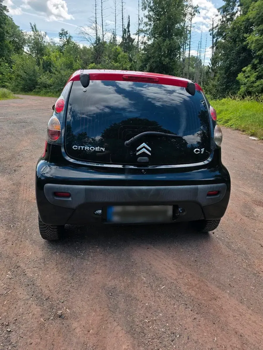 Gebraucht Citroën C1 69 PS (50 kW) 2011 Rot Kleinwagen