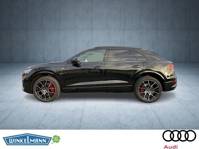 Neu Audi Q8 Ambiente 340 PS (250 kW) 2025 Schwarz (mythosschwarz) SUV