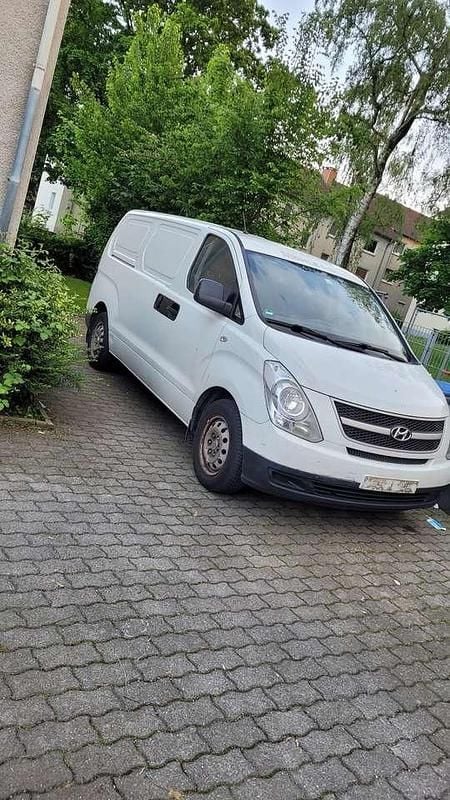 Gebraucht Hyundai H-1 170 PS (125 kW) 2011 Van / Kleinbus