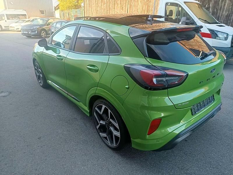 Gebraucht Ford Puma ST 200 PS (147 kW) 2022 Grün Limousine