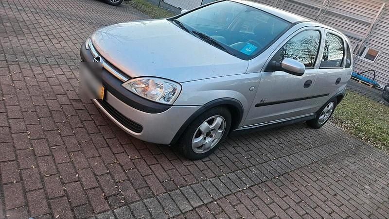 Gebraucht Opel Corsa 75 PS (55 kW) 2003 Silber Kleinwagen