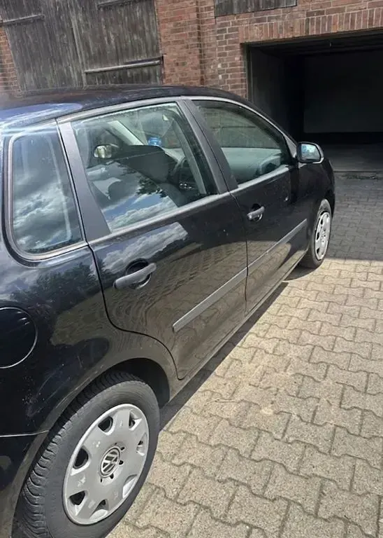 Gebraucht VW Polo Comfortline 54 PS (39 kW) 2005 Schwarz Kleinwagen