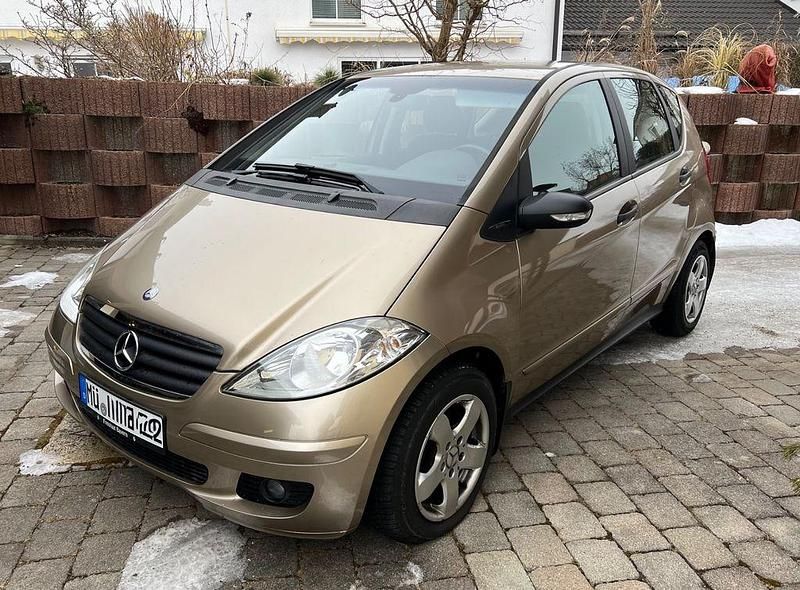 Gold Gebraucht 2005 Mercedes A170 Classic Van / Kleinbus | 2.100 € (Superpreis) - Bild 1/4