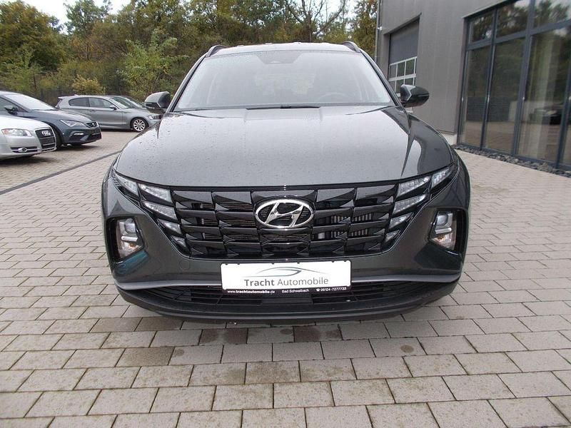 Gebraucht Hyundai Tucson Select 150 PS (110 kW) 2021 Grau SUV