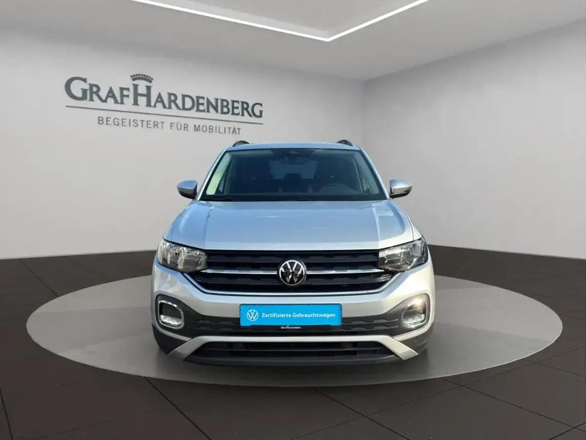 Gebraucht VW T-Cross Active 110 PS (80 kW) 2022 Silber SUV