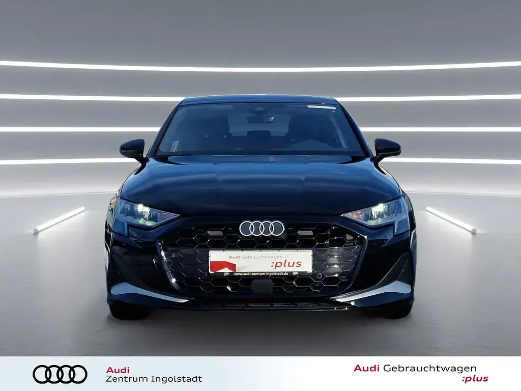 Gebraucht Audi A3 Advanced 116 PS (85 kW) 2025 Mythosschwarz metallic Limousine