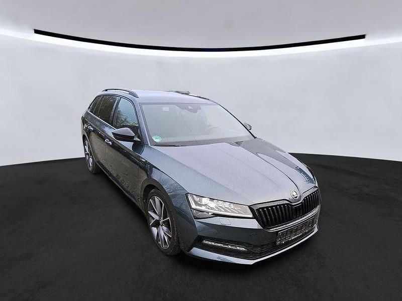 Gebraucht Skoda Superb SportLine 150 PS (110 kW) 2021 Grau Kombi