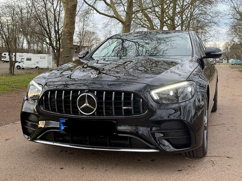 Gebraucht Mercedes E400 340 PS (250 kW) 2021 Schwarz Limousine