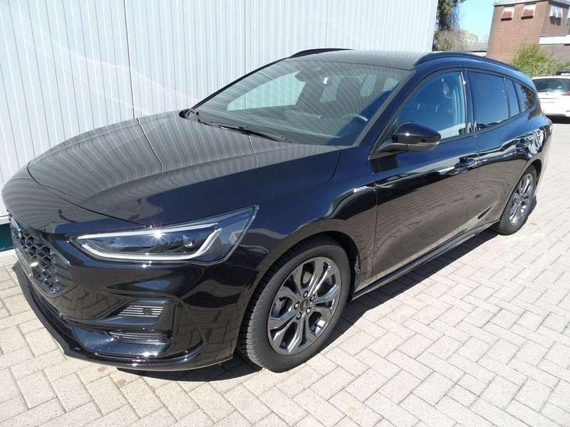 Gebraucht Ford Focus ST-Line X 155 PS (114 kW) 2024 Obsidianschwarz Kombi