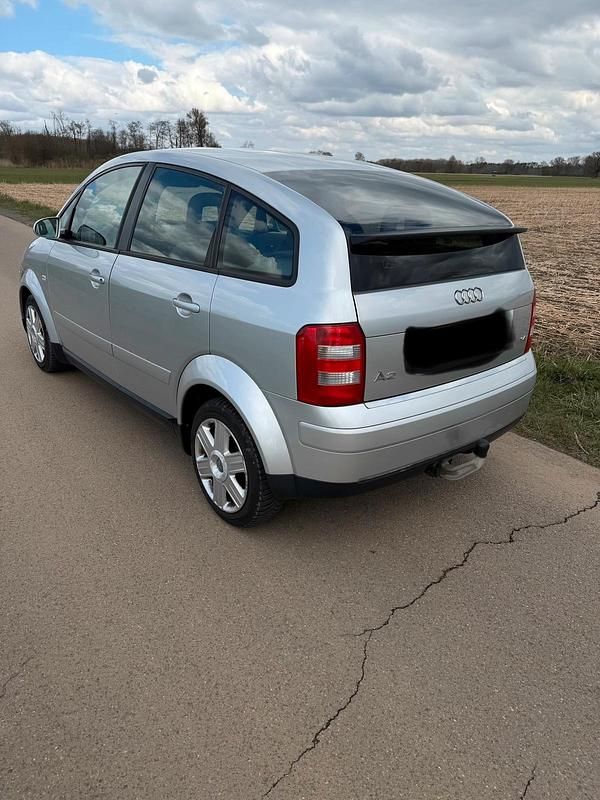 Gebraucht Audi A2 75 PS (55 kW) 2000 Silber Kleinwagen