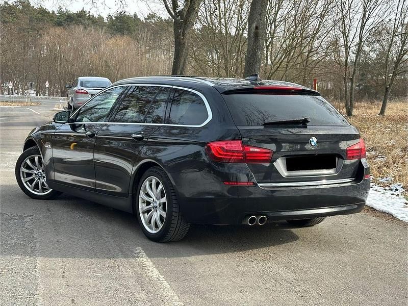 Gebraucht BMW 530 Performance 258 PS (189 kW) 2015 Schwarz Limousine