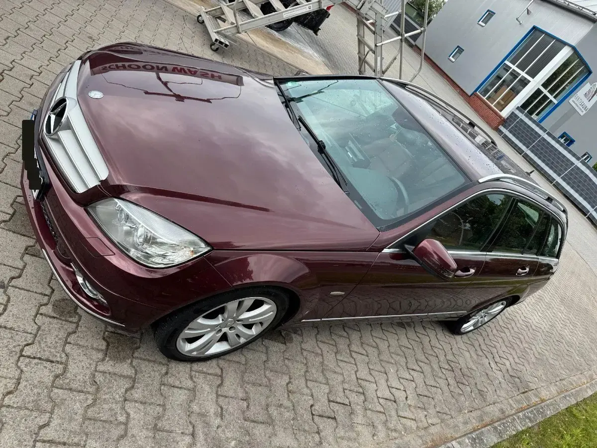Gebraucht Mercedes 320 224 PS (164 kW) 2008 Rot Kombi