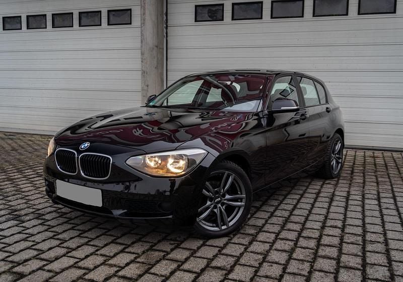 Gebraucht BMW 116 136 PS (100 kW) 2013 Schwarz Kleinwagen