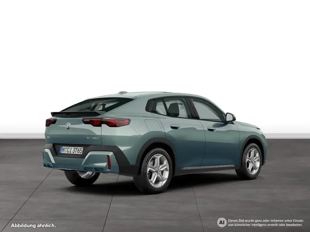 Gebraucht BMW X2 150 PS (110 kW) 2025 Grün SUV