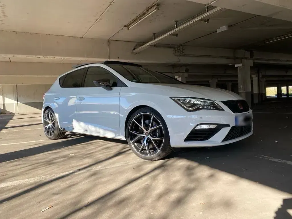 Gebraucht Seat Leon CUPRA 290 PS (213 kW) 2019 Weiß Limousine