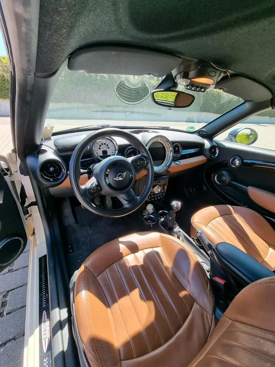 Gebraucht Mini Cooper Coupé 122 PS (89 kW) 2012 Beige Coupé