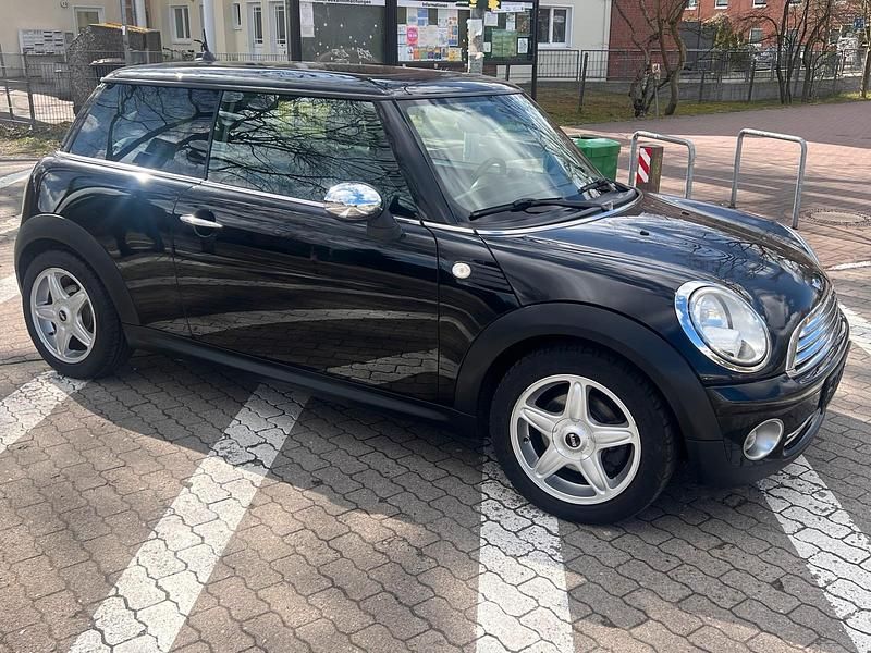 Second-hand Mini Cooper 120 CP (88 kW) 2009 Negru Hatchback