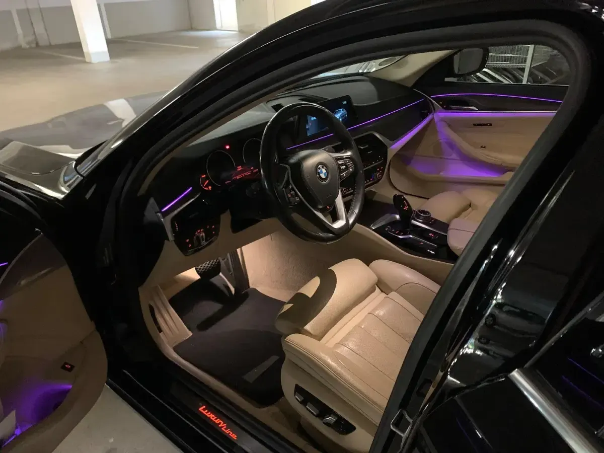 Occasion BMW 520 Efficient Dynamics 190 ch (139 kW) 2017 Noir Berline
