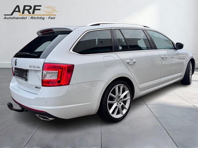 Gebraucht Skoda Octavia RS 184 PS (135 kW) 2015 Weiß Kombi