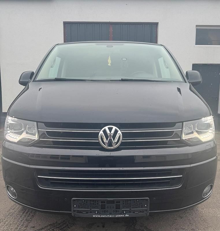 Schwarz Gebraucht 2014 VW Multivan Highline Van | 28.500 € (Fairer Preis) - Bild 1/4