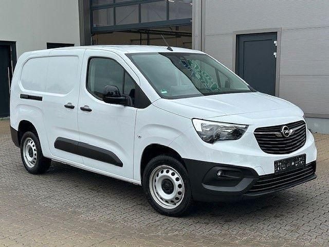Weiß Gebraucht 2023 Opel Combo Van / Kleinbus | 19.992 € (Fairer Preis) - Bild 1/4