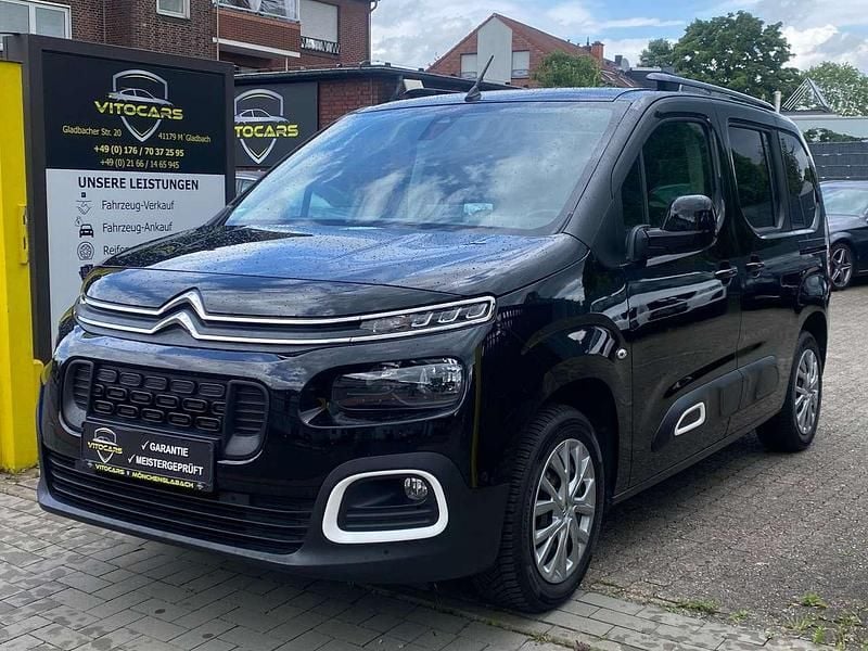 Onyx schwarz Gebraucht 2019 Citroën Berlingo Shine Van / Kleinbus | 16.450 € (Fairer Preis) - Bild 1/3