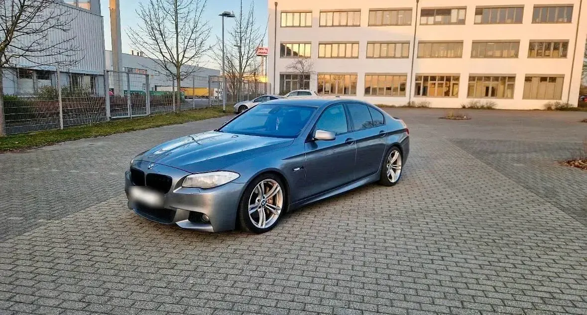 Gebraucht BMW 535 M Sport 300 PS (220 kW) 2011 Grau Limousine