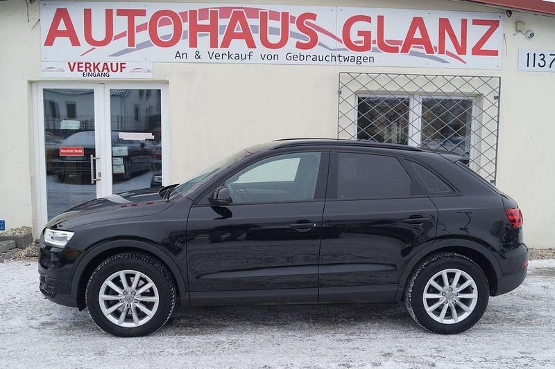 Gebraucht Audi Q3 Ambiente 140 PS (102 kW) 2014 Mythosschwarz metallic SUV