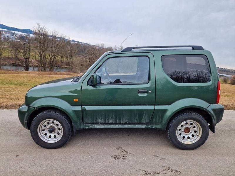 Gebraucht Suzuki Jimny 86 PS (63 kW) 2009 Grün SUV